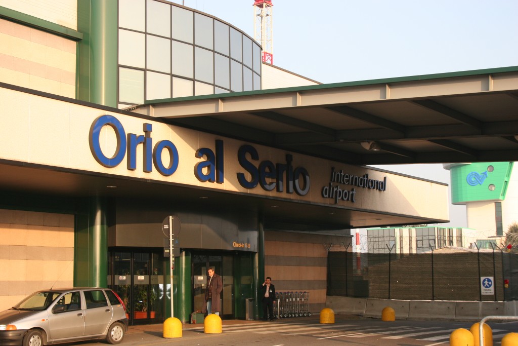 Da Orio al Serio a Milano Travelling to Milan Da Orio al Serio a Milano Travelling to Milan