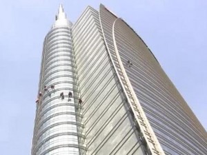 senzapaura- torre unicredit